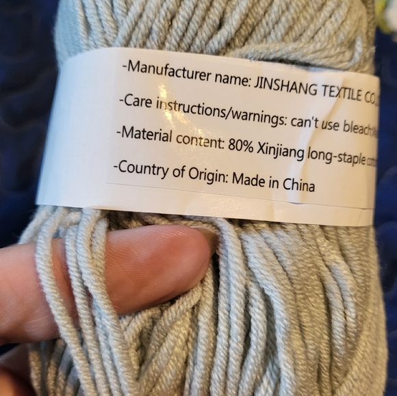 6 Skeins of Milk Cotton Yarn : 3 skeins Grey and 3 skeins purple yellow pink - Picture 8 of 8